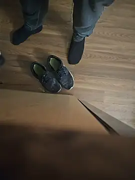 Snapshot of Wherezdaddy chatting on November 2025 10:34:02 PM Wherezdaddy online show from November 2025 10:34:02 PM