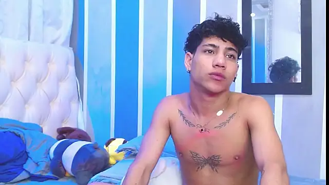 Sexys Boys Hot1 online show from December 2024 08:20:01 AM