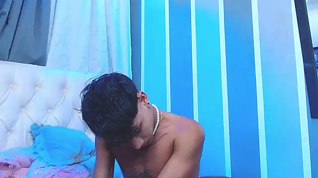 Sexys Boys Hot1 online show from January 2025 05:19:01 AM