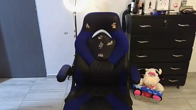 thomascooper7 online show from March 2025 04:03:02 AM