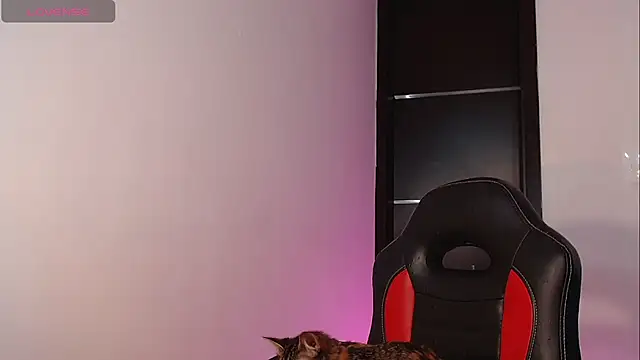 GiselleBlare online show from December 2024 06:47:01 AM