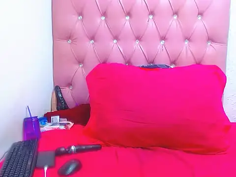 DarkGorgeous online show from October 2025 03:46:02 PM