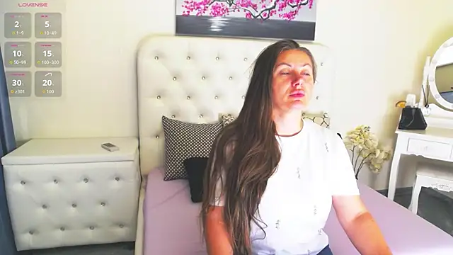 Ysabell01 online show from September 2025 04:23:01 AM