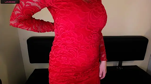 LaimaV  online show from September 2025 06:57:02 AM