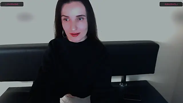 LaimaV  online show from February 2026 08:43:01 PM