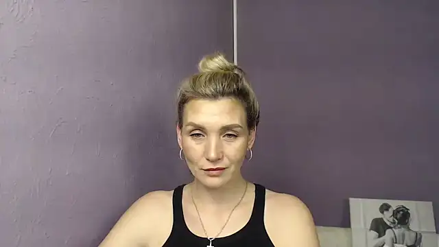  sexy lady online show from January 2025 01:30:01 PM