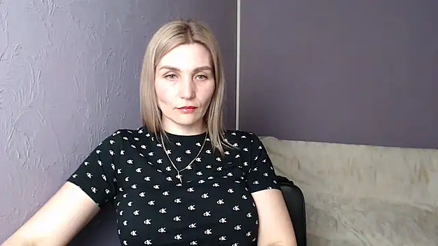  sexy lady online show from March 2025 01:07:01 PM