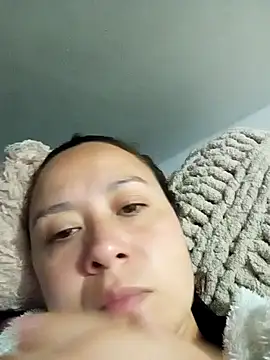 Snapshot of RenataSexy_ chatting on February 2025 02:36:02 AM RenataSexy online show from February 2025 02:36:02 AM