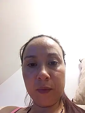 Snapshot of RenataSexy_ chatting on February 2025 03:23:01 AM RenataSexy online show from February 2025 03:23:01 AM