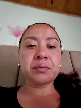 Snapshot of RenataSexy_ chatting on December 2025 06:48:02 PM RenataSexy online show from December 2025 06:48:02 PM