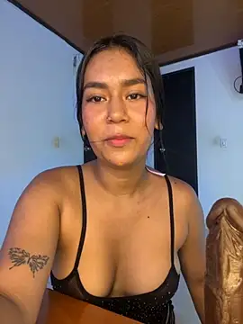 ALANAH KITTY online show from October 2025 08:07:01 PM