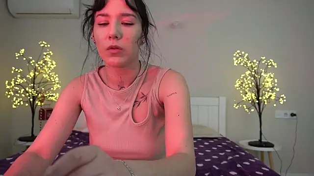 NikkiGoldSide online show from February 2025 01:44:01 PM