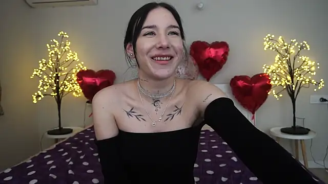 NikkiGoldSide online show from February 2025 05:17:02 PM