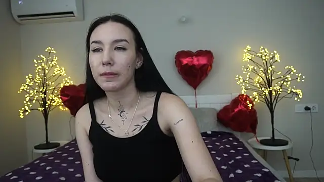 NikkiGoldSide online show from March 2025 07:49:02 PM