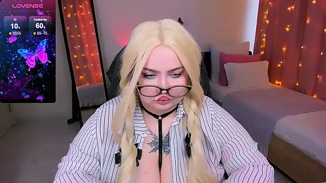 love insidee online show from January 2025 11:48:01 AM