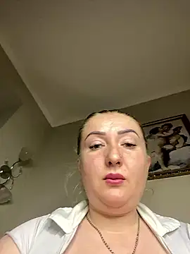 BrigitDani  online show from December 2024 11:22:01 AM