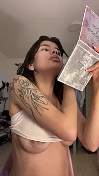 adop me   online show from October 2025 10:29:01 PM