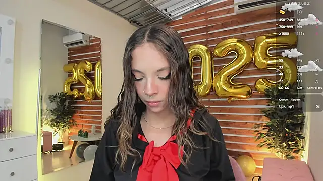 Sapphire Venuss online show from January 2025 09:47:01 PM