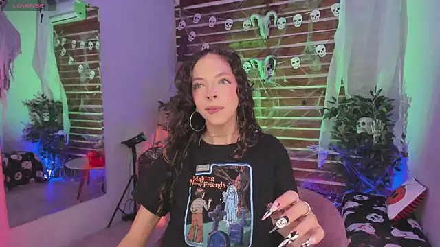 Sapphire Venuss online show from October 2025 01:19:02 AM