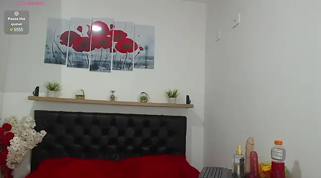 lily f00x online show from January 2025 02:03:02 AM