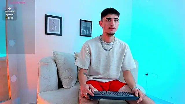 PhilipRich online show from February 2025 07:00:01 PM