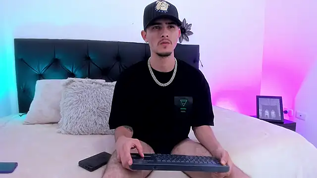 PhilipRich online show from March 2025 08:38:02 PM