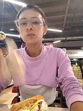 thedianakaro online show from December 2024 12:45:02 AM