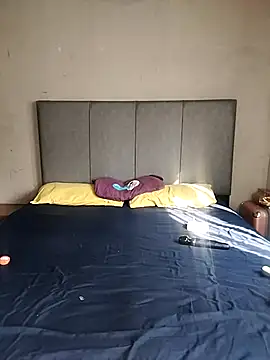 ThickPearlx23 online show from April 2026 07:09:02 AM