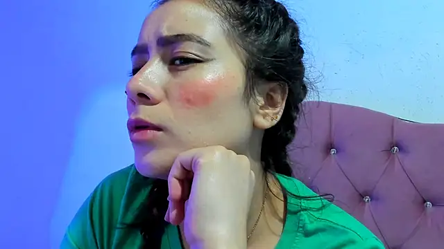 teffy lee online show from December 2024 09:39:02 PM