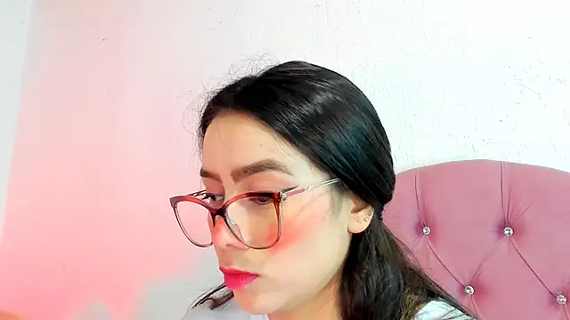 teffy lee online show from December 2024 08:01:02 PM