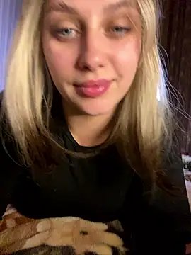 69Laura696 online show from December 2024 08:42:02 PM