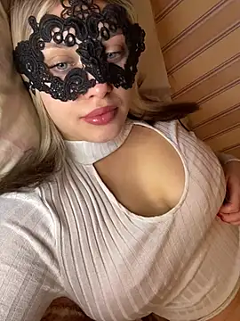 69Laura696 online show from March 2025 05:28:02 PM