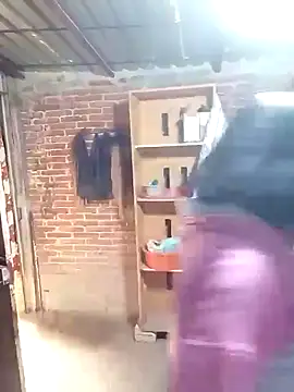 yovana13 online show from January 2026 10:56:02 PM