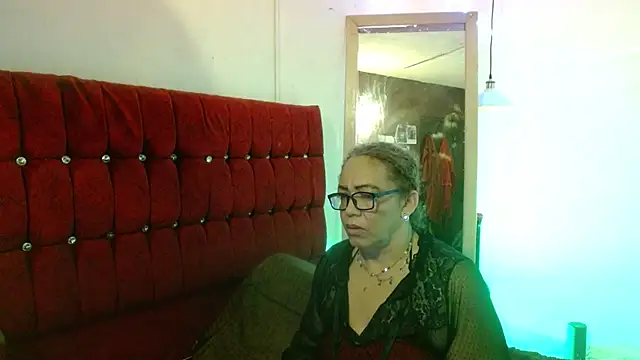 Snapshot of PervertedMature chatting on May 2026 01:47:02 AM PervertedMature online show from May 2026 01:47:02 AM