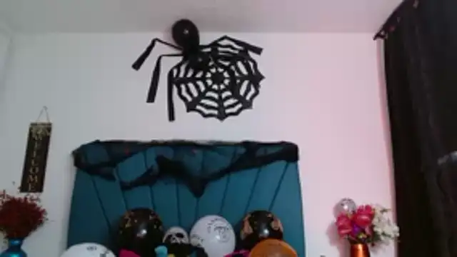 Snapshot of Dubraska1 chatting on October 2025 06:53:02 PM Dubraska1 online show from October 2025 06:53:02 PM