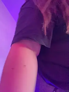 Chloee ep online show from December 2024 08:37:01 PM