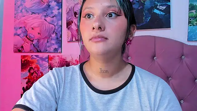 Snapshot of Mila_nixon02 chatting on July 2026 05:15:01 PM Mila nixon02 online show from July 2026 05:15:01 PM