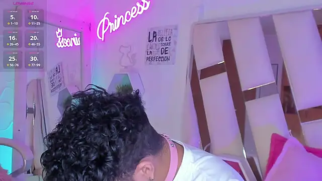 Snapshot of EthanCollens chatting on January 2025 01:02:01 AM EthanCollens online show from January 2025 01:02:01 AM