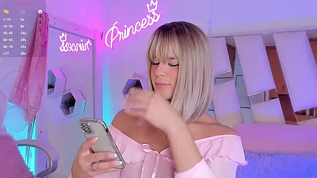 Snapshot of EthanCollens chatting on February 2025 10:04:01 PM EthanCollens online show from February 2025 10:04:01 PM