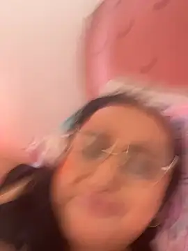 Gia Nahomi online show from March 2025 07:07:02 PM