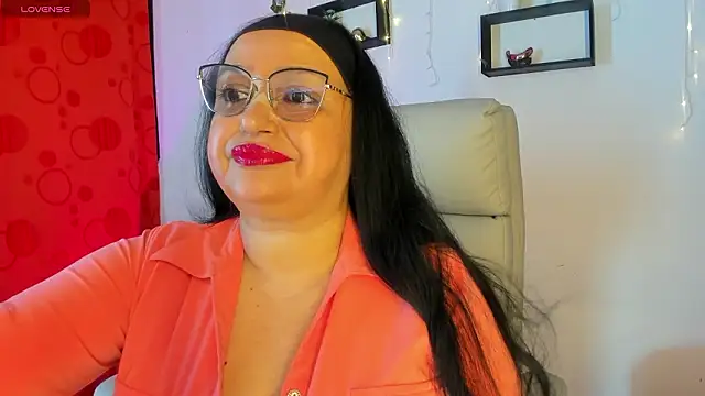 Snapshot of Gia_Nahomi chatting on February 2026 09:35:02 PM Gia Nahomi online show from February 2026 09:35:02 PM