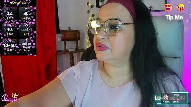 Snapshot of Gia_Nahomi chatting on February 2026 11:01:01 PM Gia Nahomi online show from February 2026 11:01:01 PM