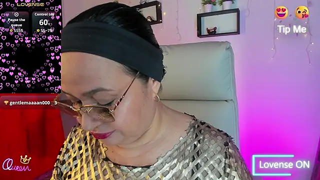 Snapshot of Gia_Nahomi chatting on February 2026 09:22:01 PM Gia Nahomi online show from February 2026 09:22:01 PM