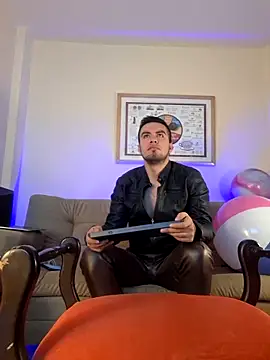 bradley colt online show from February 2025 01:30:02 PM