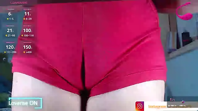 Snapshot of ana_studio chatting on October 2025 01:25:01 AM ana studio online show from October 2025 01:25:01 AM