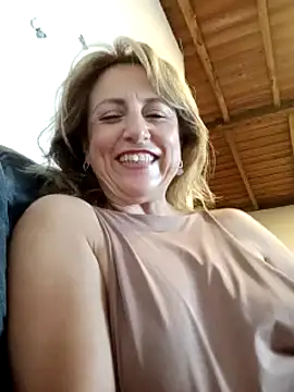 almaluna7 online show from December 2024 03:41:01 AM