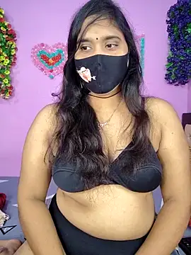 Hot Maleka online show from December 2025 01:38:02 PM