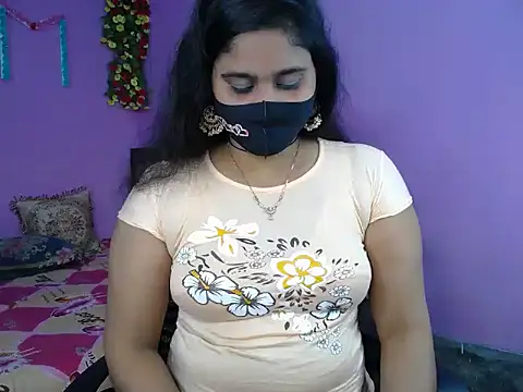 Snapshot of Hot_Maleka chatting on February 2026 04:35:01 PM Hot Maleka online show from February 2026 04:35:01 PM