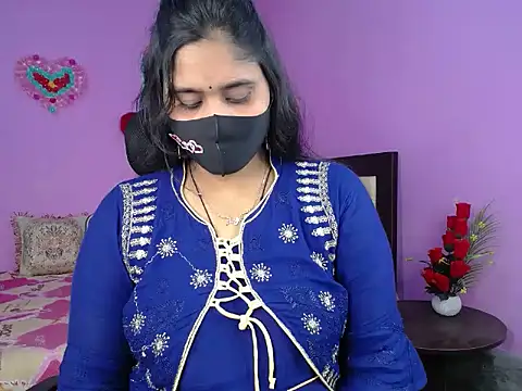 Snapshot of Hot_Maleka chatting on February 2026 05:00:02 PM Hot Maleka online show from February 2026 05:00:02 PM