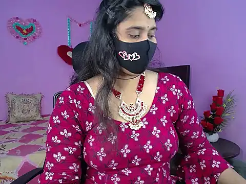 Snapshot of Hot_Maleka chatting on February 2026 04:37:02 PM Hot Maleka online show from February 2026 04:37:02 PM